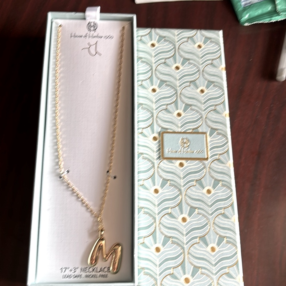 - NWT House of Harlow 1960 Necklace, Size 15”17"+3"